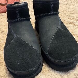 Ugg CLASSIC ULTRA MINI REIMAGINED